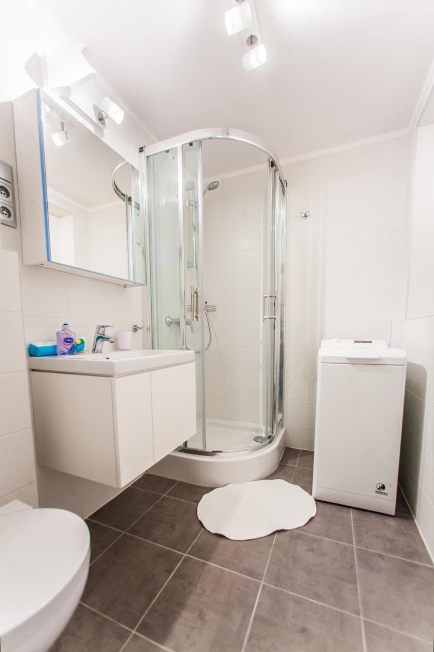 Apartamenty Varsovie Zelazna Exterior foto